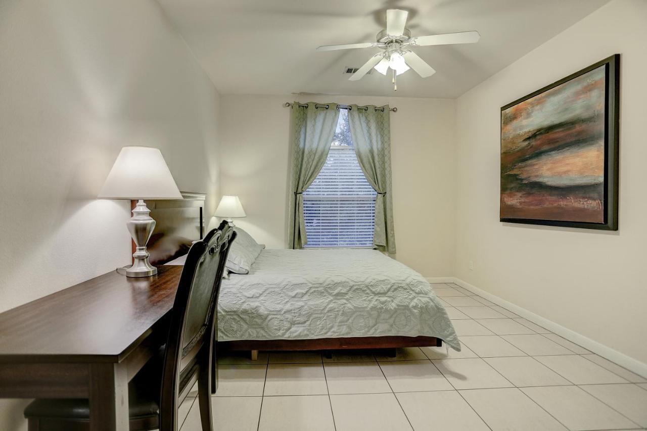 Villa Laverne 3 Bedroom Suite Furnished Condos 休斯敦 外观 照片